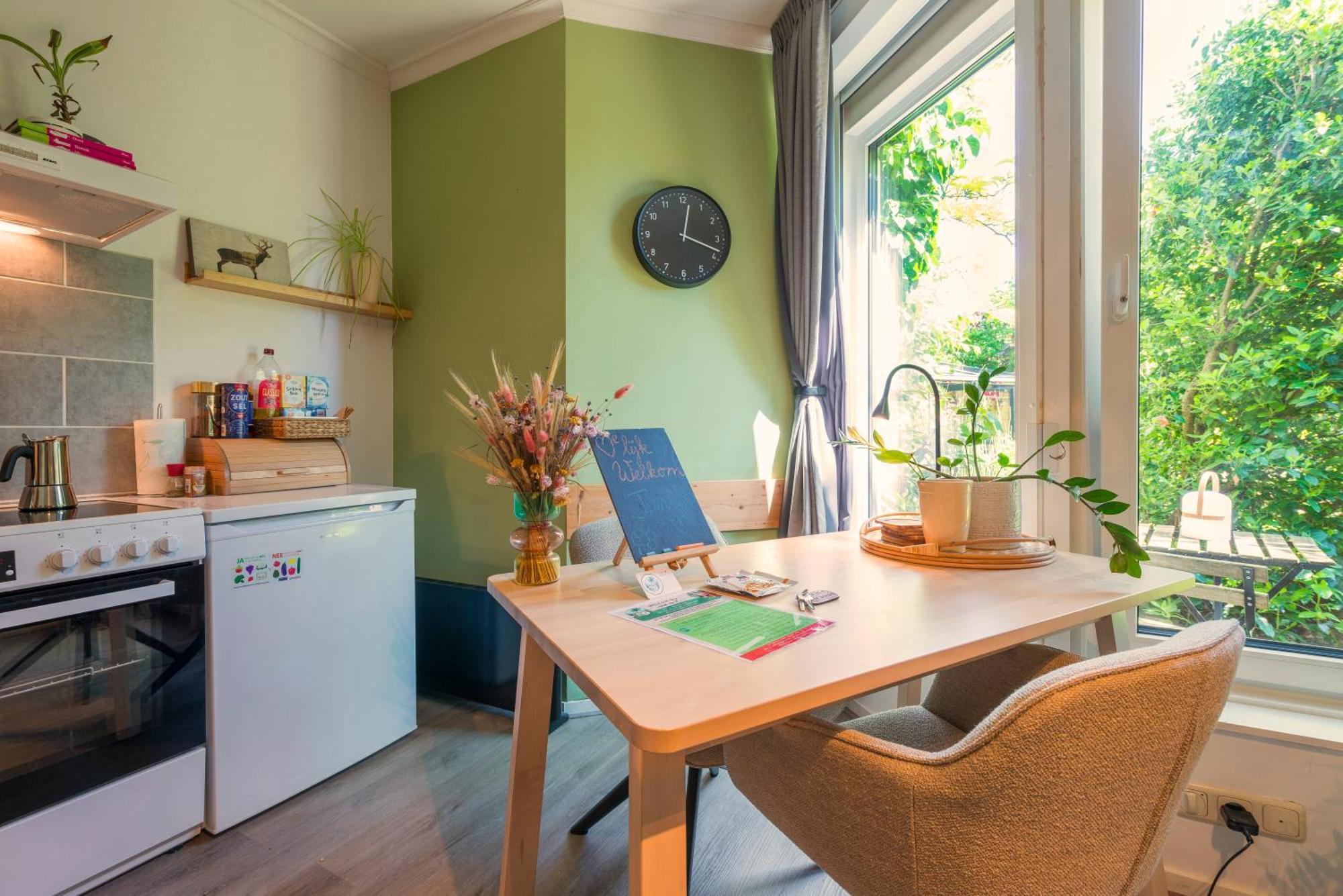 Cozy House - Leenfietsen, Eigen Keuken En Badkamer ไนเมเคิน ภายนอก รูปภาพ
